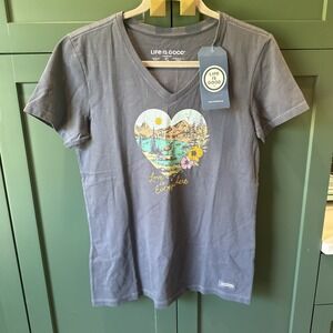 Life Is Good SS Shirt Crusher Vee LOVE IS EVERYWHERE Forest Deer Womens Small